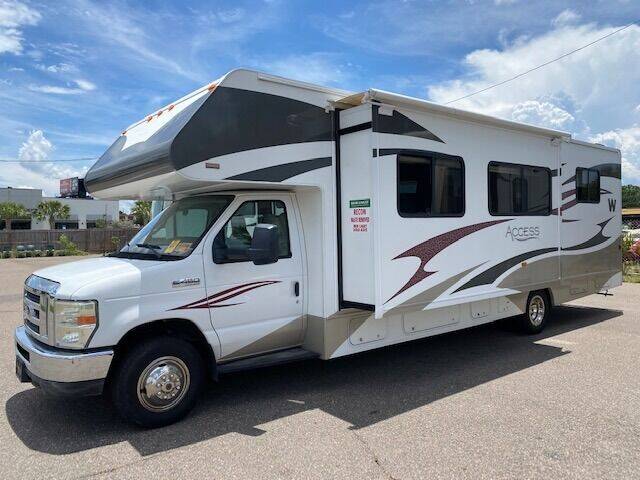 2012 Winnebago ACCESS for sale at Florida Coach Trader, Inc. in Tampa FL