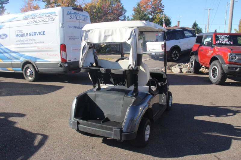 2020 E-Z-GO RXV ELiTE