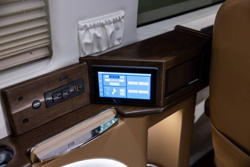 2025 Mercedes-Benz Sprinter 3500XD