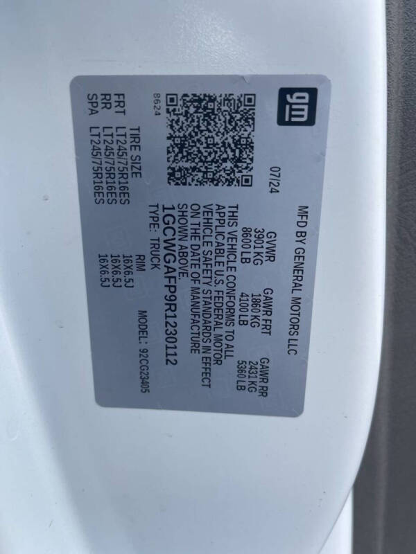 2024 Chevrolet Express 2500