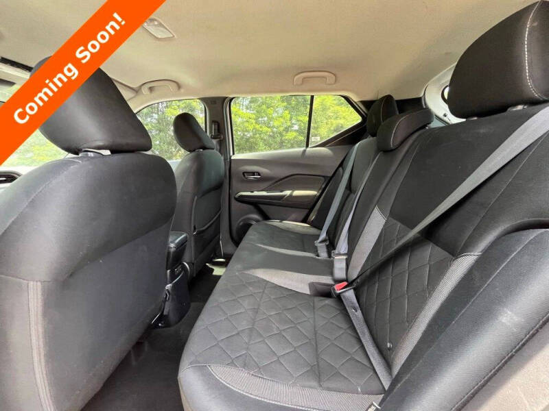 2020 Nissan Kicks SV