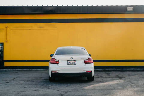 2016 BMW 2 Series M235i