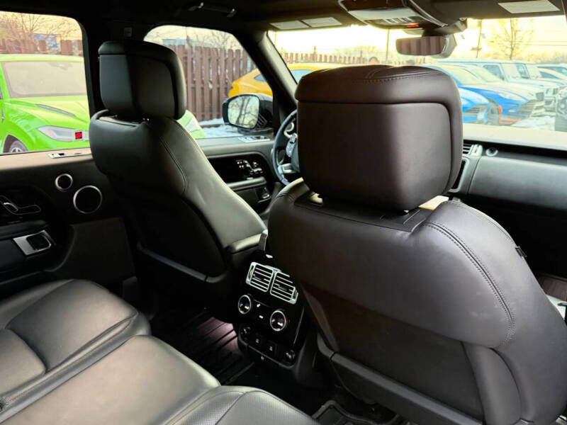 2020 Land Rover Range Rover P525 HSE