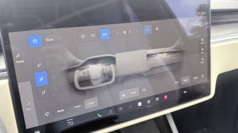 2022 Tesla Model X Plaid