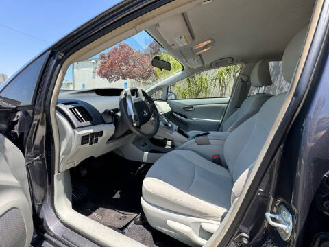 2013 Toyota Prius Four