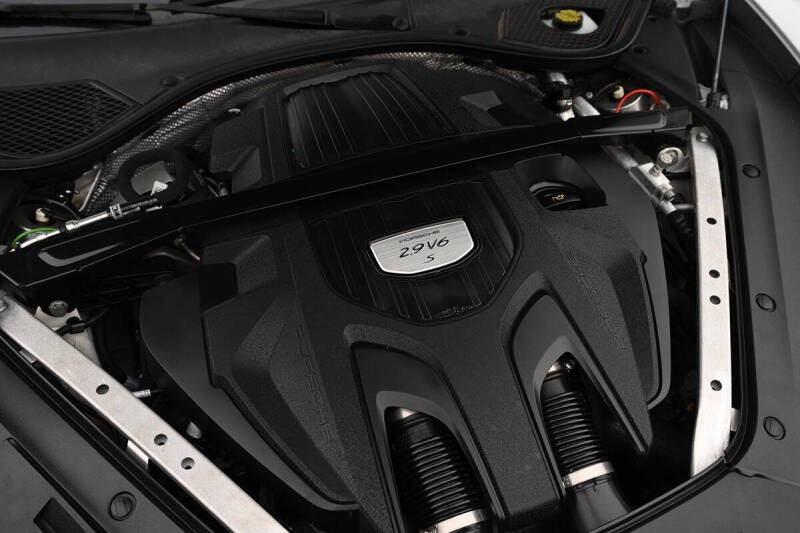 2017 Porsche Panamera 4S