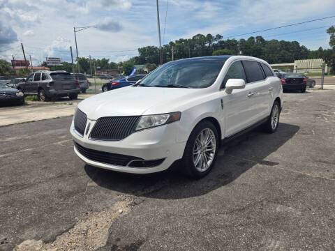 2014 Lincoln MKT