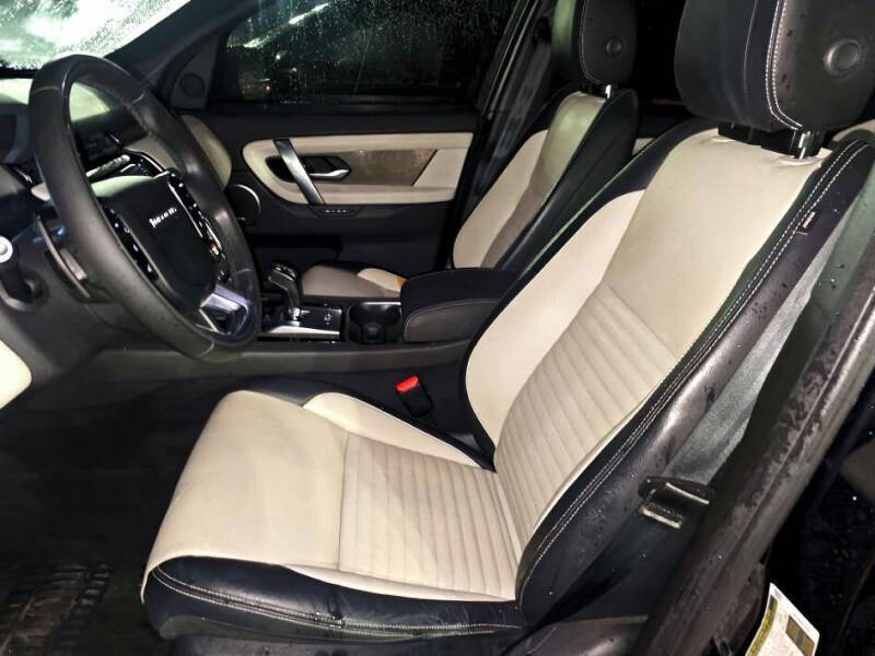 2020 Land Rover Discovery Sport P250 SE R-Dynamic