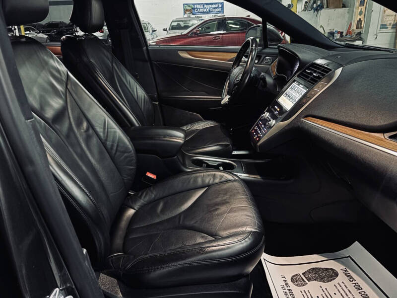 2017 Lincoln MKC Select