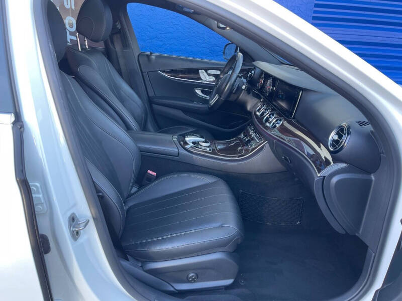 2019 Mercedes-Benz E-Class E 300