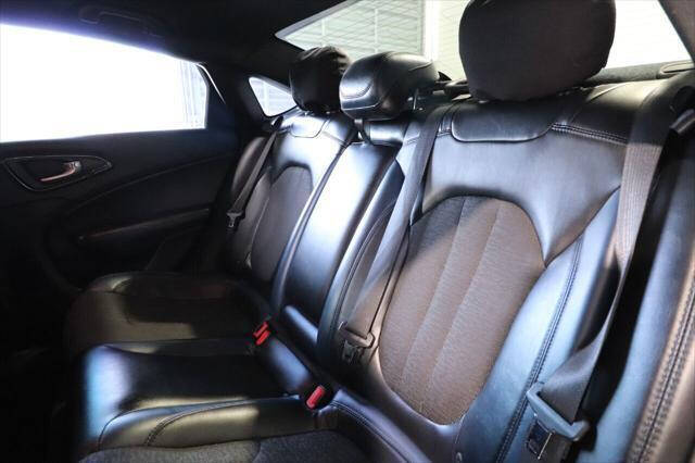 2015 Chrysler 200  - $12,297