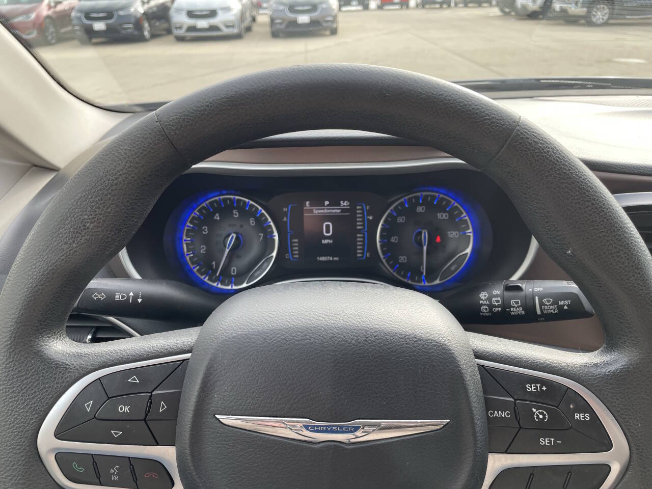 2017 Chrysler Pacifica LX photo 8