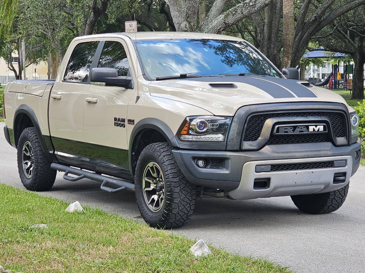 2017 RAM 1500 Pickup - $19,860