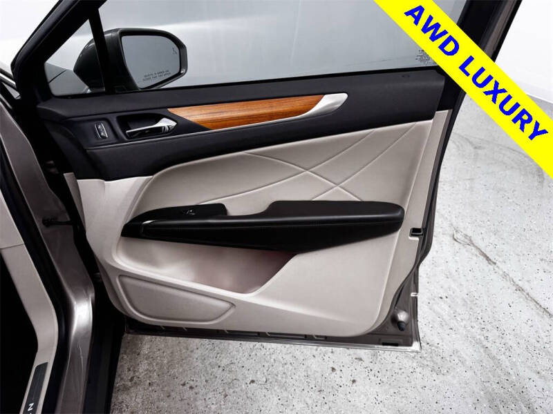 2018 Lincoln MKC Select