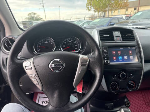 2019 Nissan Versa S