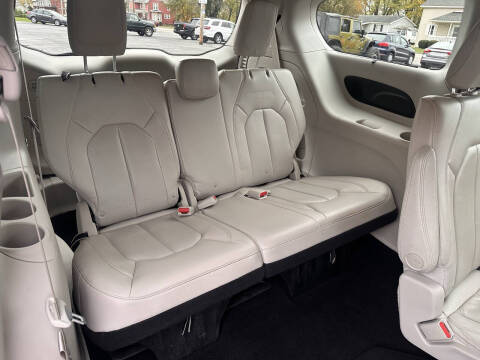 2019 Chrysler Pacifica Touring L Plus