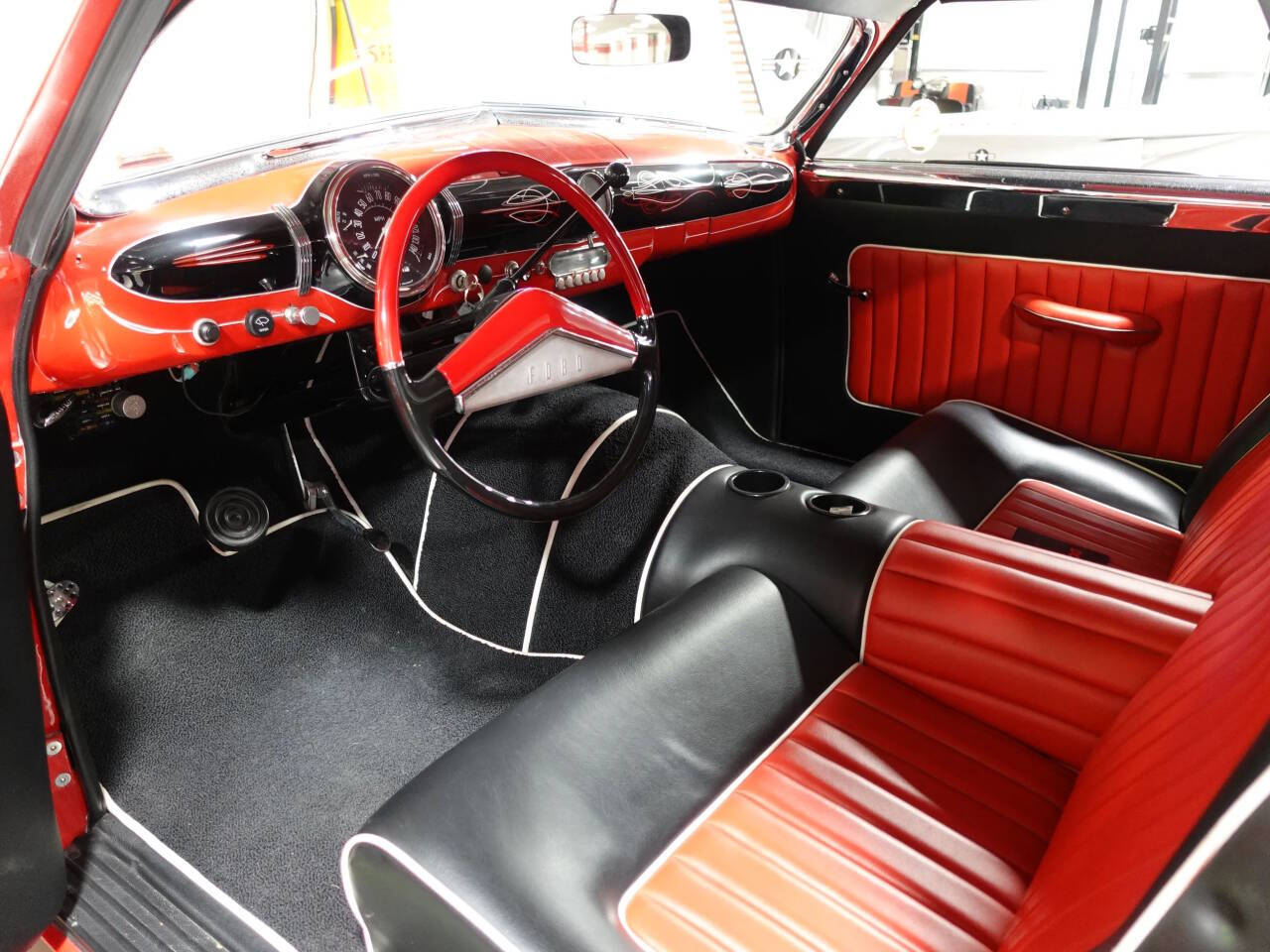 1949 Ford Custom 18