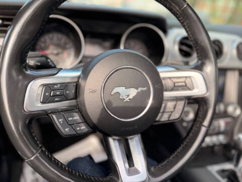 2022 Ford Mustang