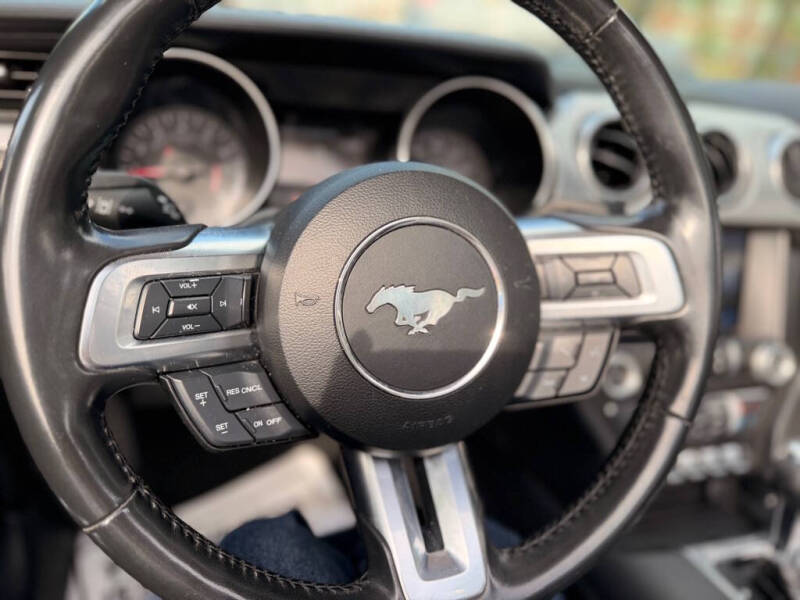 2022 Ford Mustang