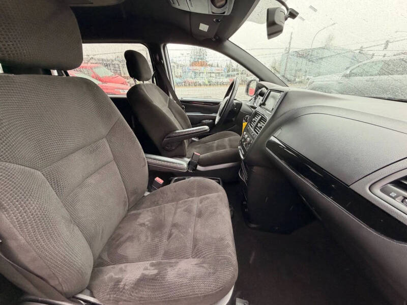 2015 Dodge Grand Caravan SE Plus