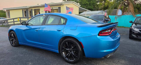 2016 Dodge Charger SXT