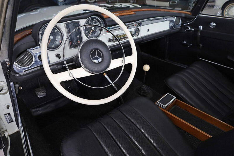 1964 Mercedes-Benz 230SL
