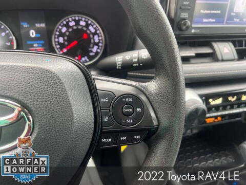 2022 Toyota RAV4 LE