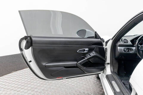 2018 Porsche 718 Cayman