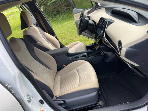 2017 Toyota Prius Two
