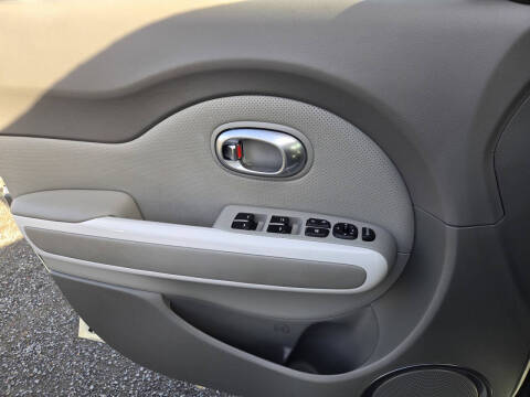 2017 Kia Soul EV +