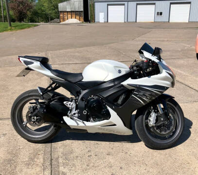 2011 Suzuki GSX-R600 for sale at Stephen Motor Sales LLC in Caldwell OH