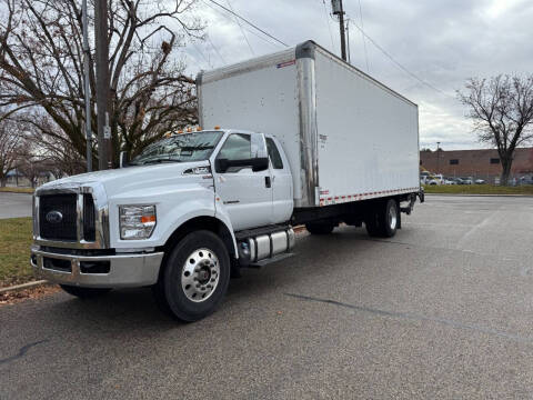 2022 Ford F-750 Super Duty