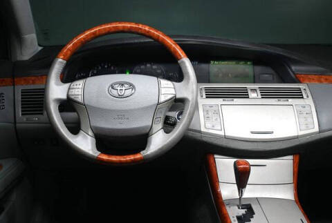 2005 Toyota Avalon Limited