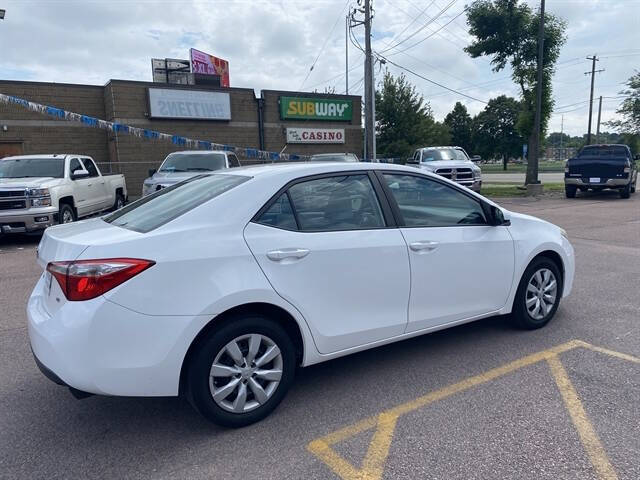 2016 Toyota Corolla LE
