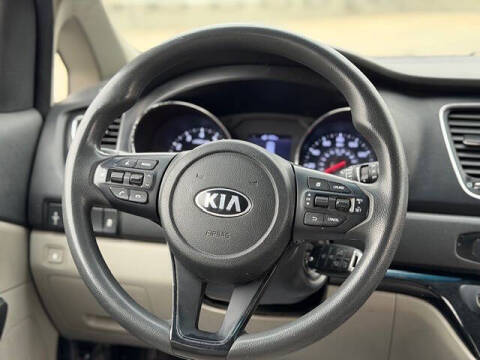 2019 Kia Sedona LX