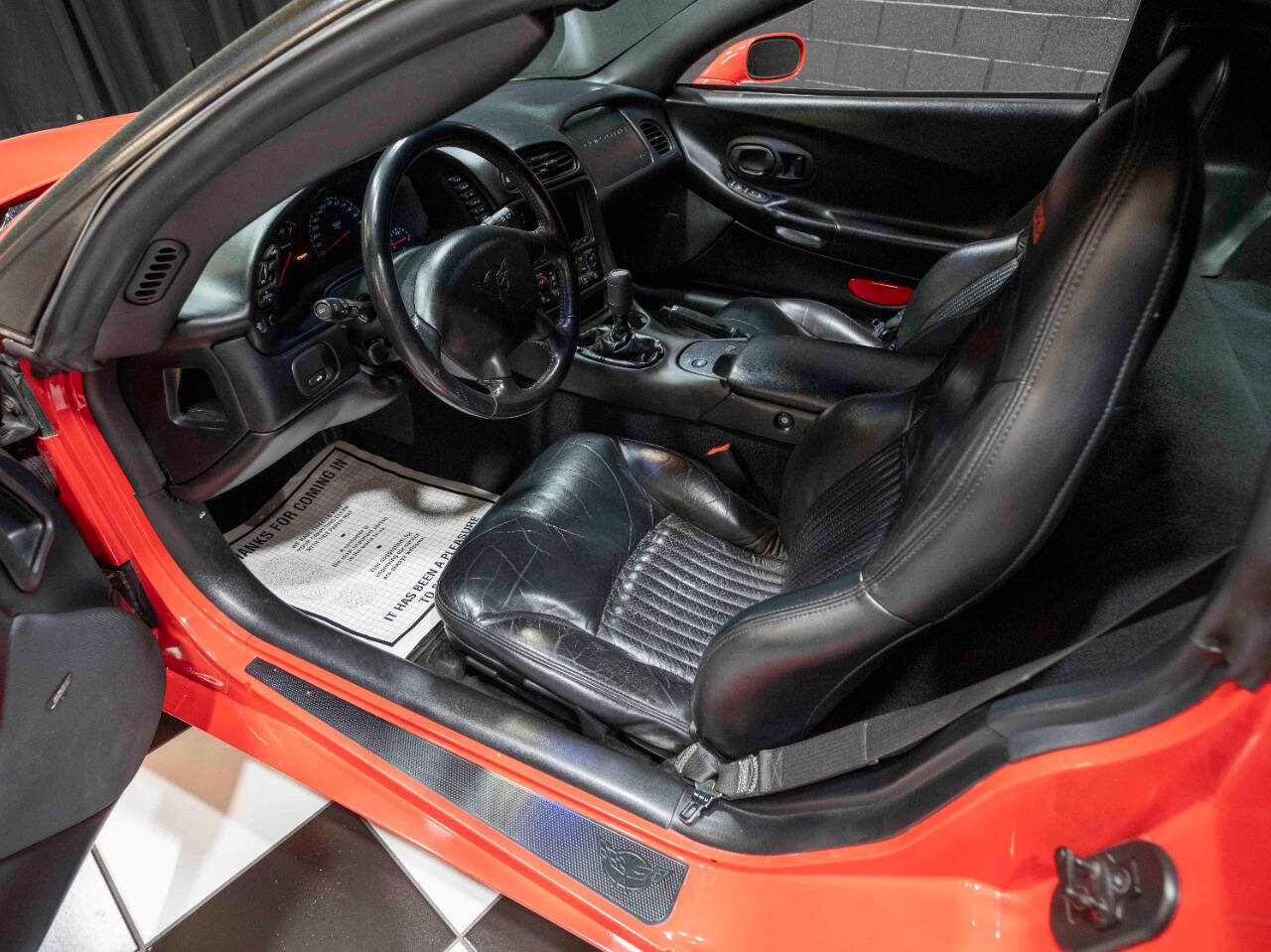 2004 Chevrolet Corvette 3