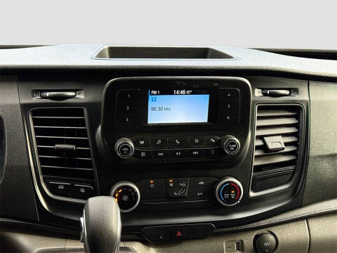 2024 Ford Transit 250