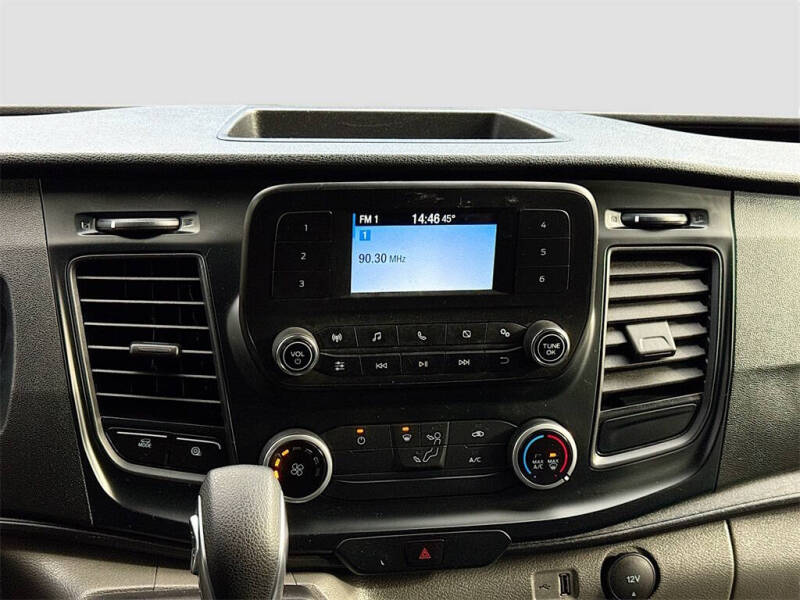 2024 Ford Transit 250