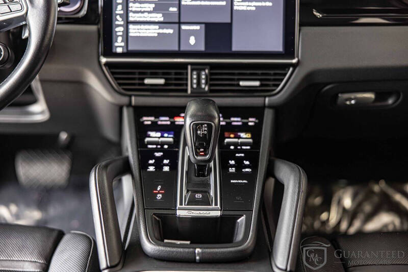 2020 Porsche Cayenne E-Hybrid