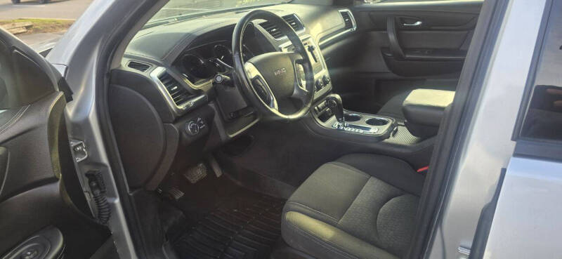 2016 GMC Acadia SLE-2