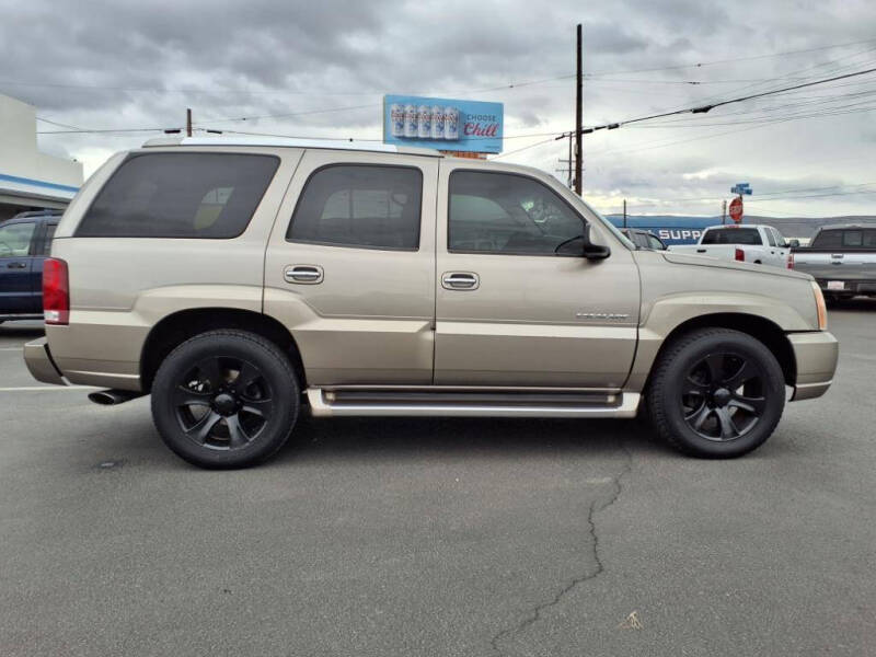 2002 Cadillac Escalade