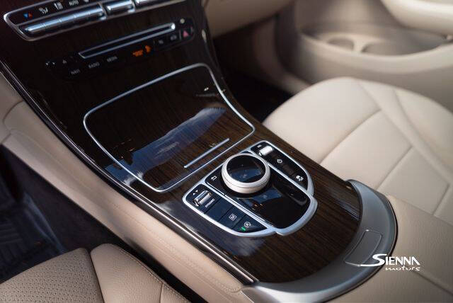 2019 Mercedes-Benz GLC GLC 300