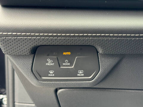 2024 Volkswagen Atlas SE