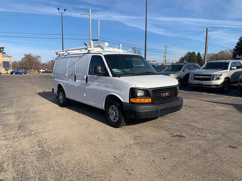 2017 GMC Savana 2500