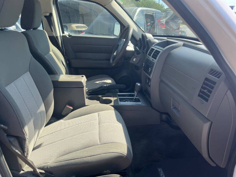 2008 Dodge Nitro SXT