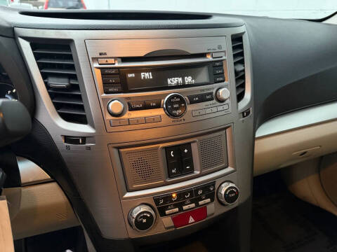 2010 Subaru Outback 2.5i Premium