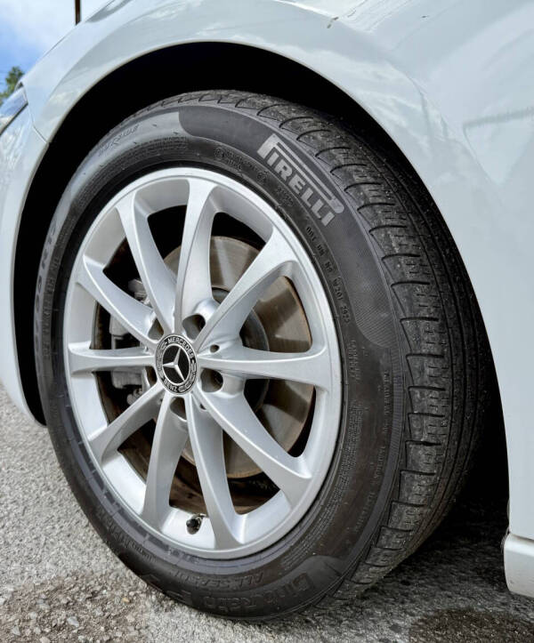 2020 Mercedes-Benz A-Class A 220