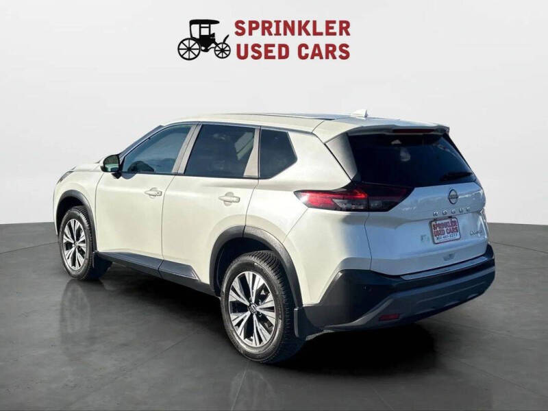 2022 Nissan Rogue SV