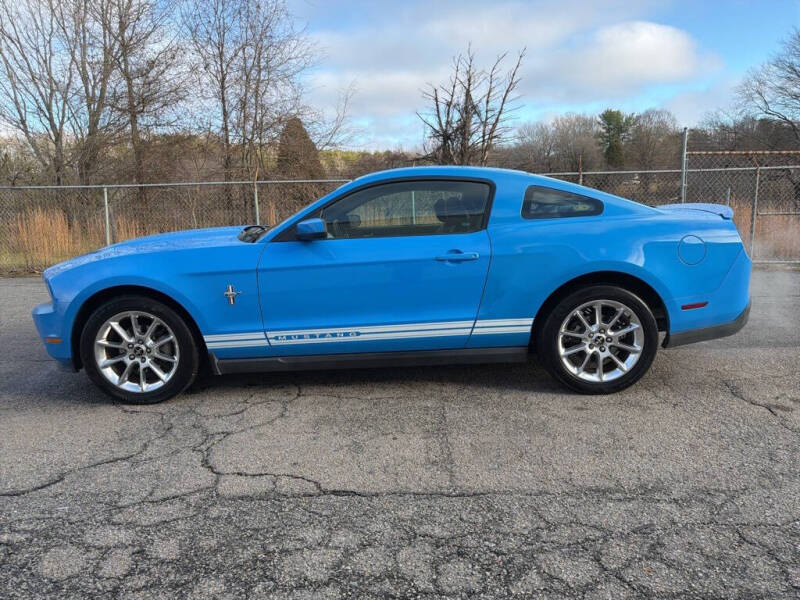 2010 Ford Mustang V6