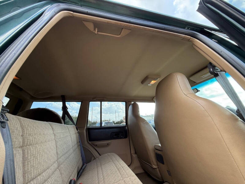 2001 Jeep Cherokee Sport